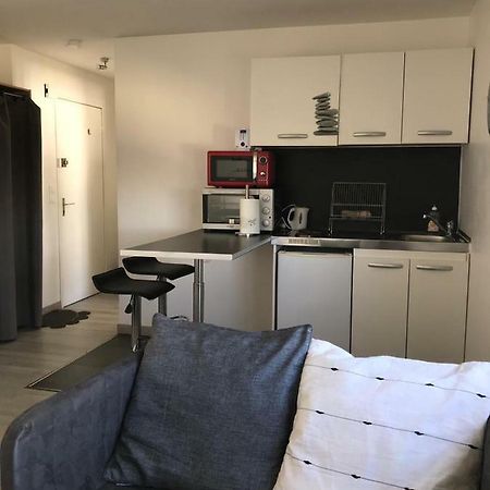 Beau Studio M Euroairport Basel-Freiburg Сен-Луи Екстериор снимка