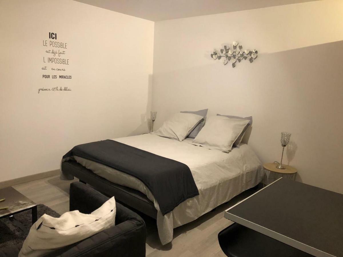 Beau Studio M Euroairport Basel-Freiburg Сен-Луи Екстериор снимка